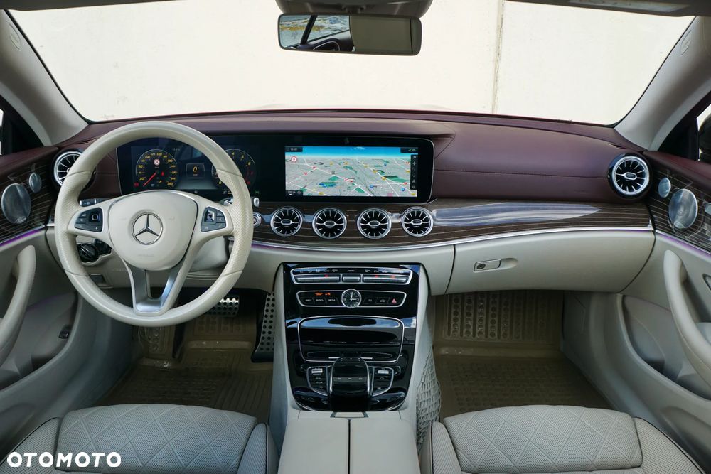 Mercedes-Benz Klasa E 400 Coupe 4-Matic 9G-TRONIC - 3