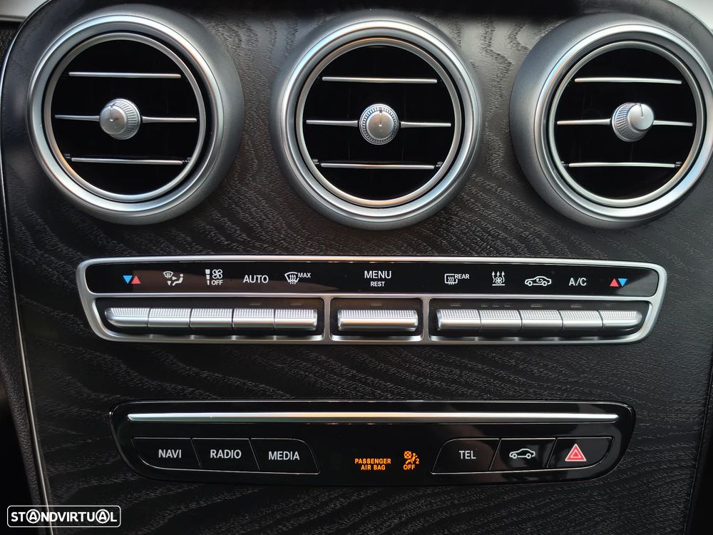 Mercedes-Benz C 300 de T 9G-TRONIC Night Edition - 28