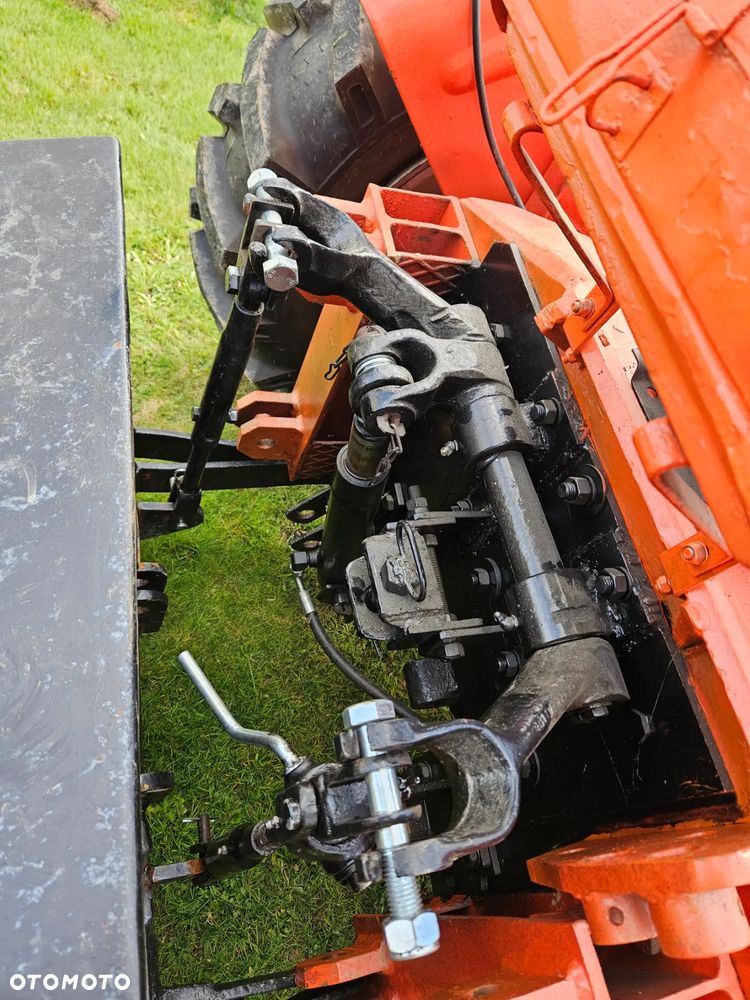 Inny Nuffield 350 - 5