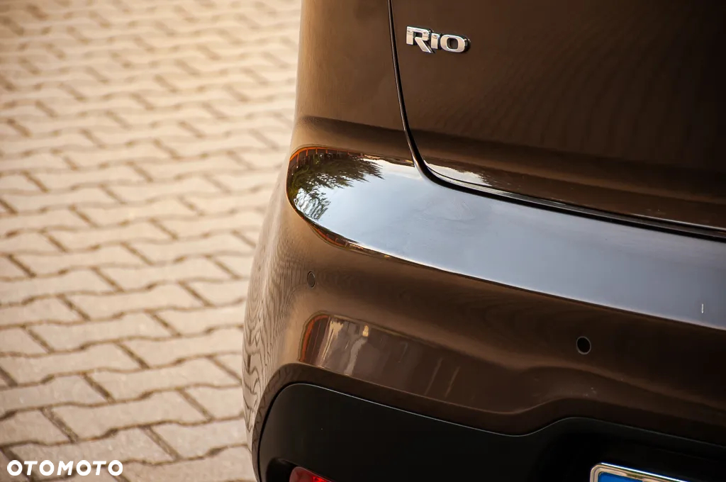 Kia Rio 1.4 Platinum Edition - 31