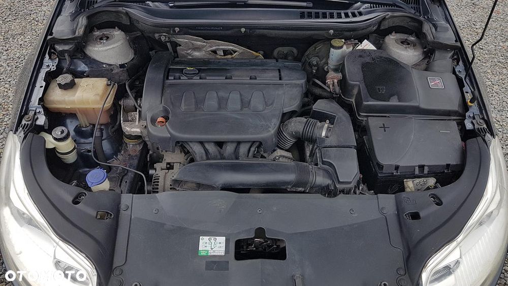 Citroën C5 1.8i 16V Attraction - 32
