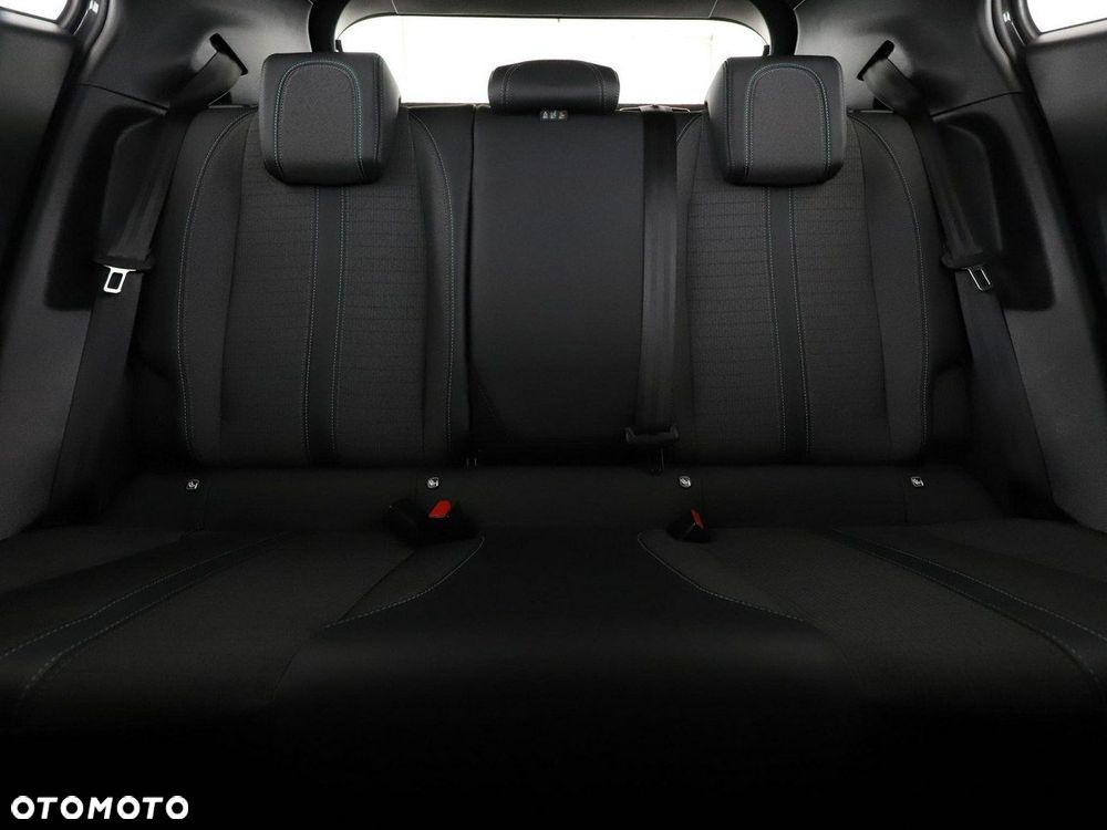 Peugeot 2008 1.5 BlueHDi Allure S&S EAT8 - 19