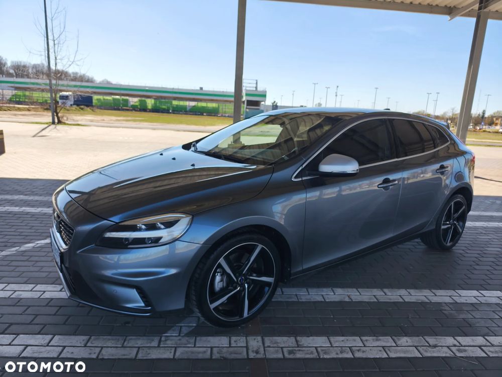 Volvo V40 D3 Geartronic Summum - 4