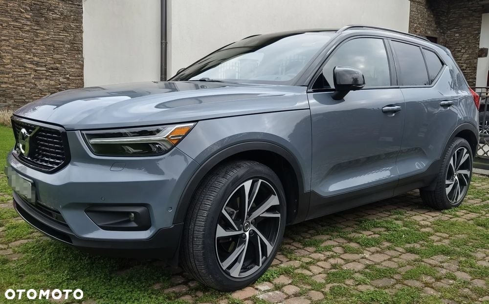 Volvo XC 40 T5 AWD R-Design - 3