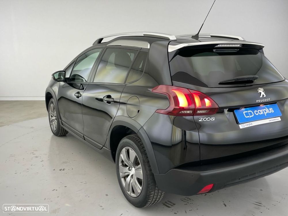 Peugeot 2008 1.2 PureTech Style - 24