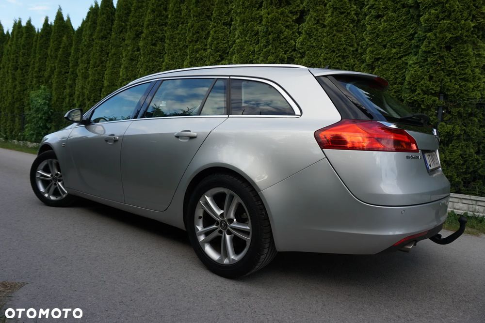 Opel Insignia 1.6 Turbo Design Edition - 13