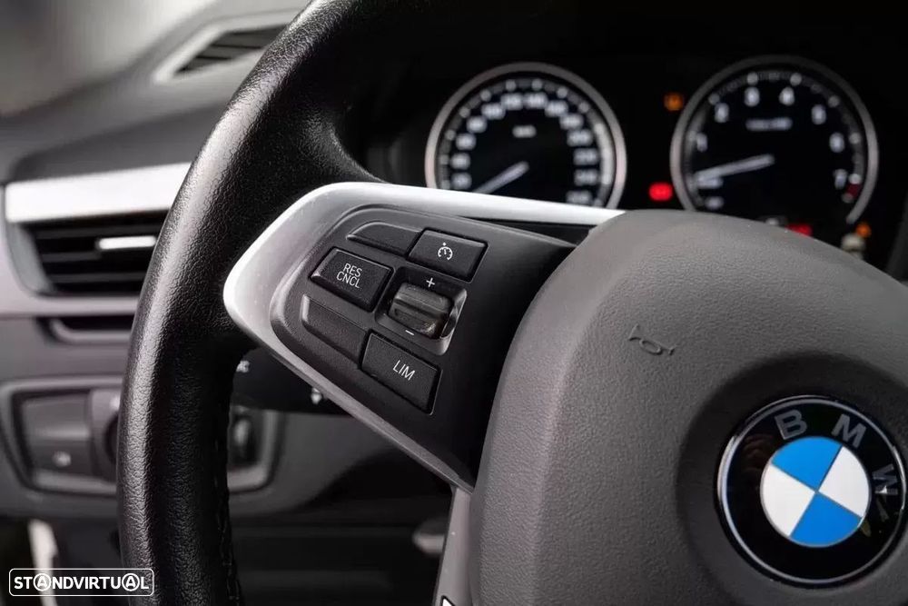 BMW X1 25 e xDrive Line Sport - 15