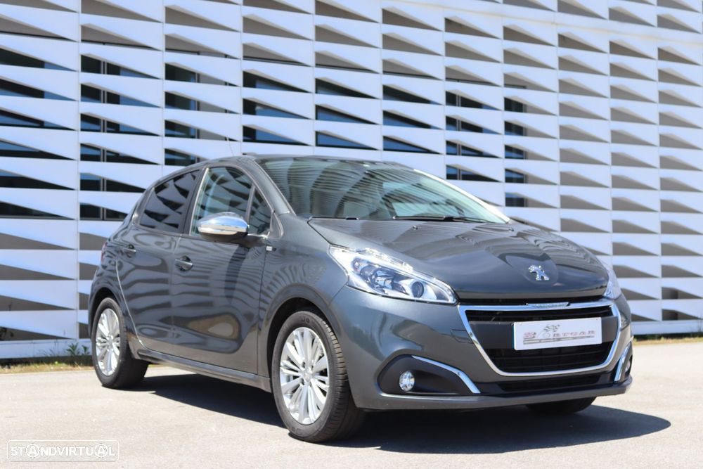 Peugeot 208 1.6 BlueHDi Style - 3