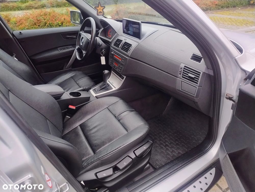 BMW X3 2.5i - 14