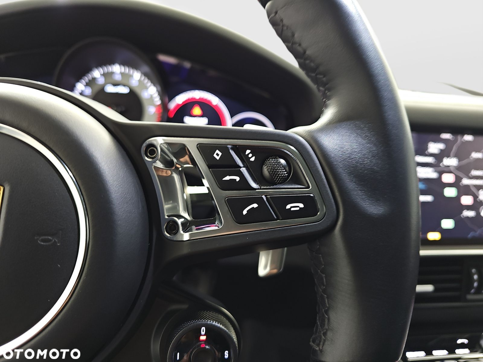 Porsche Cayenne Turbo - 18