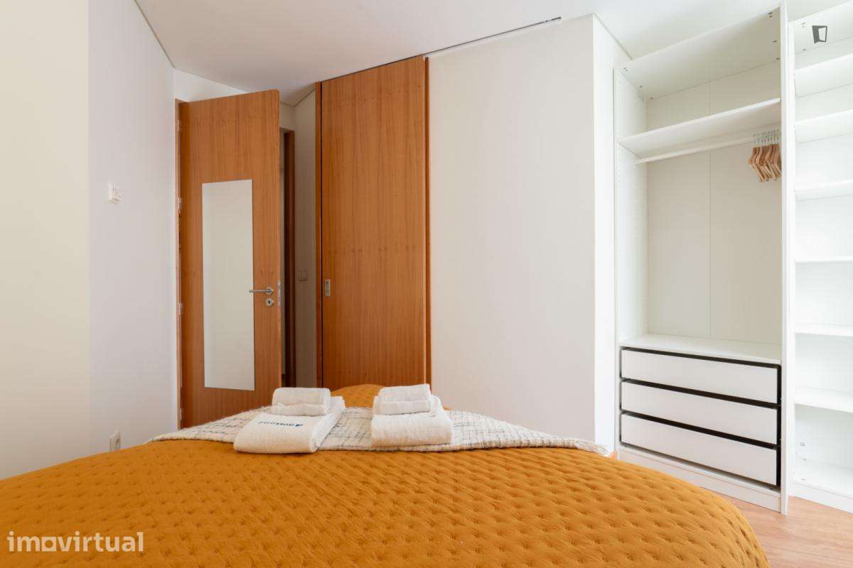 Casa com 2 quartos - localizado em Sé Porto - Grande imagem: 5/35