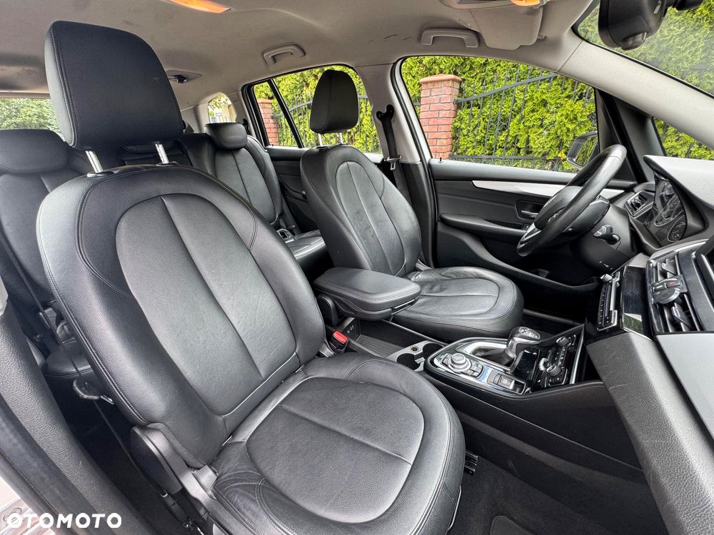 BMW Seria 2 218d GT - 14