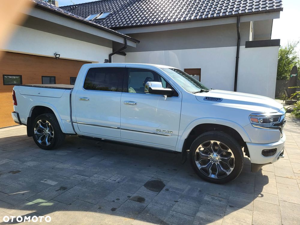 RAM 1500 5.7 Crew Cab Limited - 11
