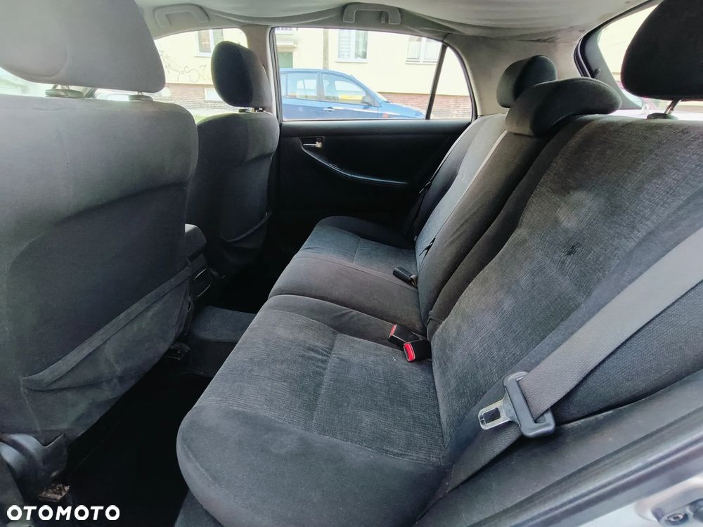 Toyota Corolla 2.0 D-4D Sol - 8