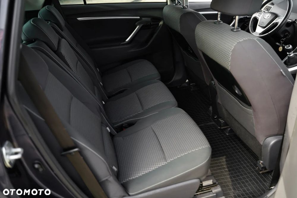 Toyota Verso 1.6 D-4D 7-Sitzer Start/Stop Skyview Edition - 26