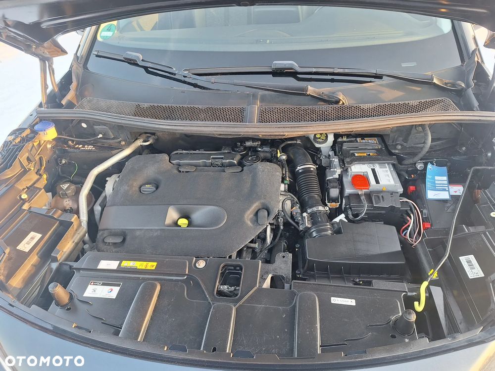 Peugeot 5008 BlueHDi 150 Allure - 34