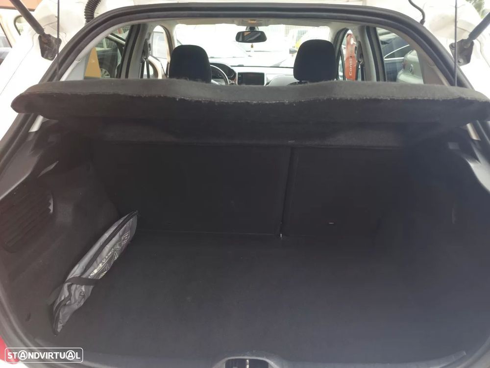 Peugeot 208 1.4 HDi Active - 11