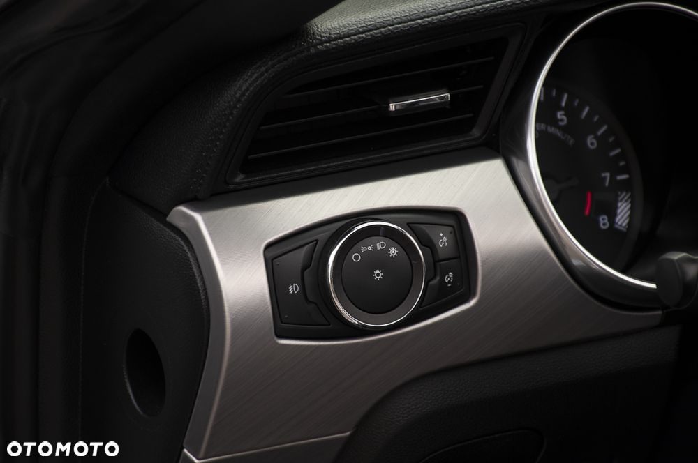 Ford Mustang 5.0 Ti-VCT V8 GT - 35