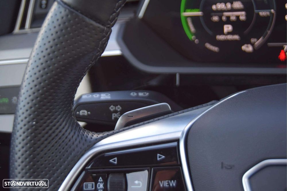 Audi e-tron 55 quattro S line - 21