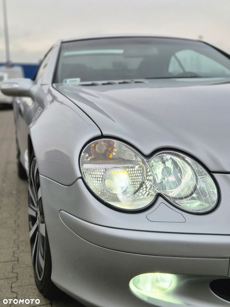Mercedes-Benz SL - 21