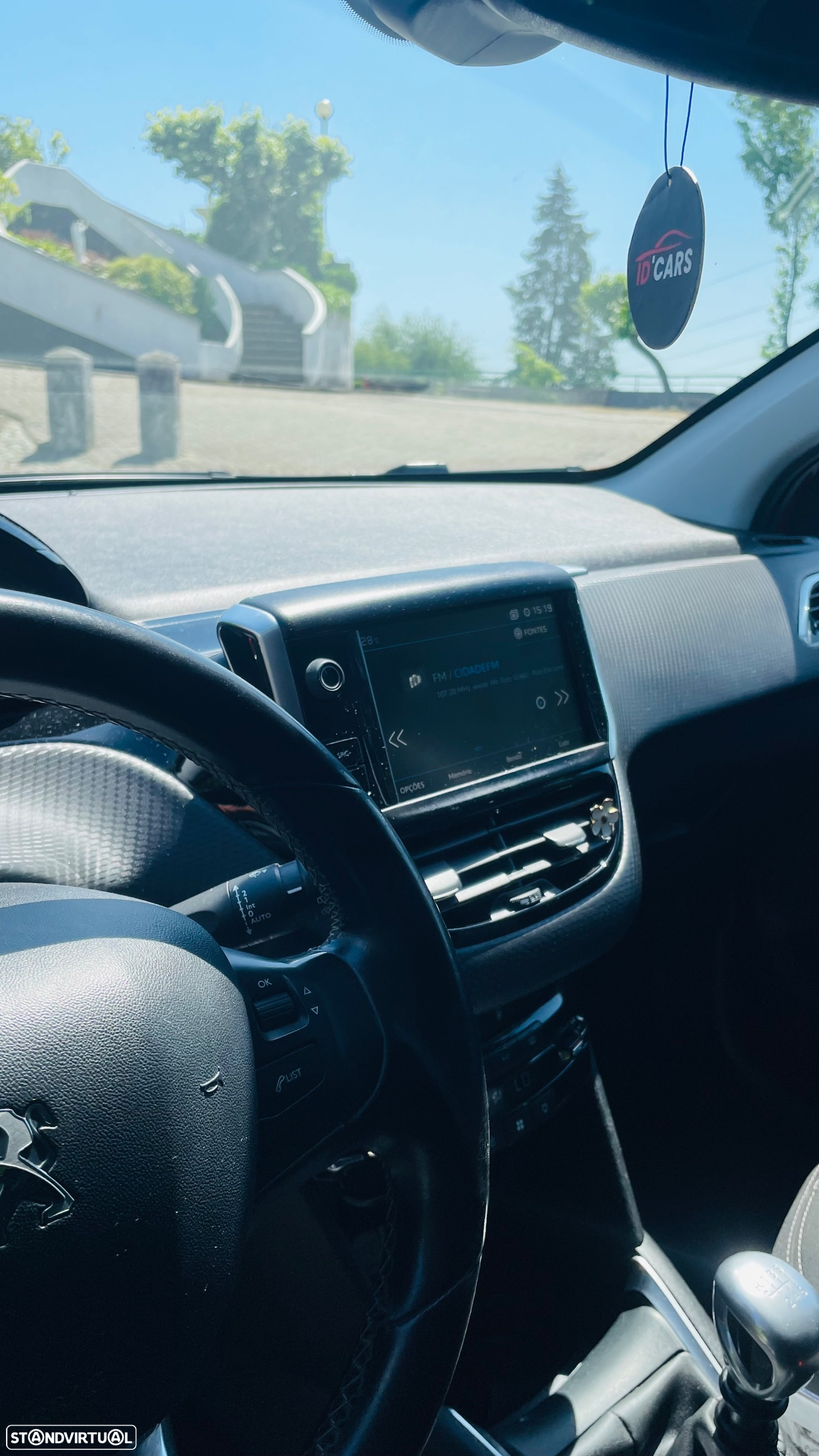 Peugeot 208 1.5 BlueHDi Allure - 12