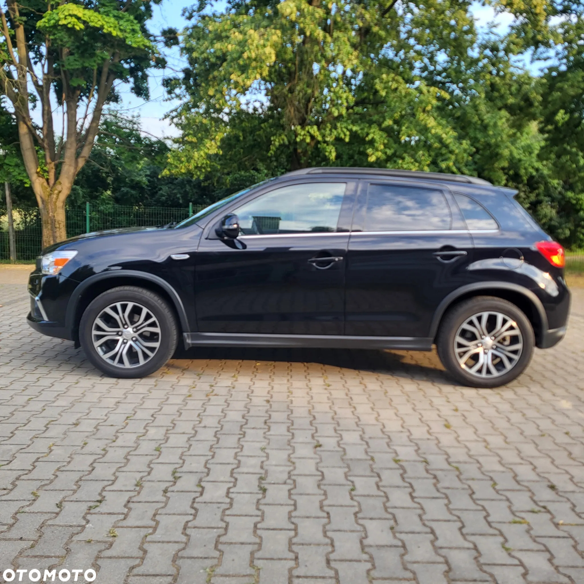 Mitsubishi ASX 1.6 2WD Diamant Edition+ - 3