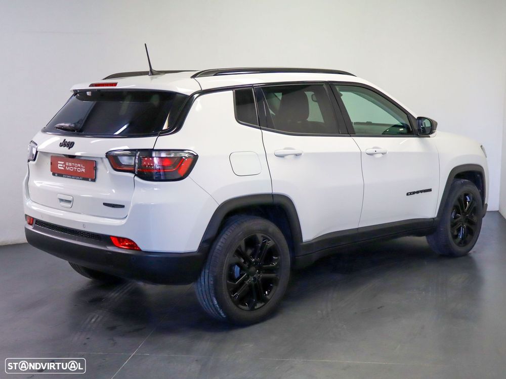 Jeep Compass 1.3 T Night Eagle - 4