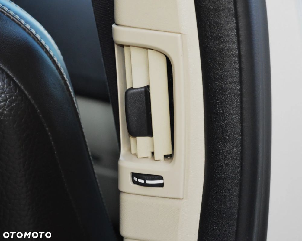 Volvo XC 60 - 40