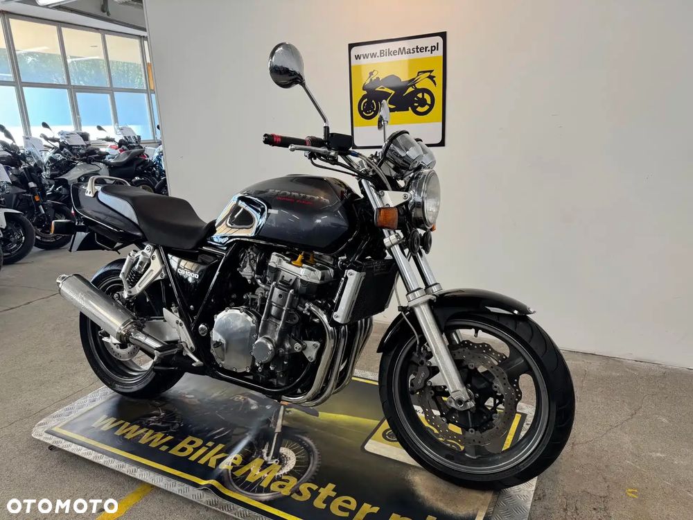 Honda CB - 3