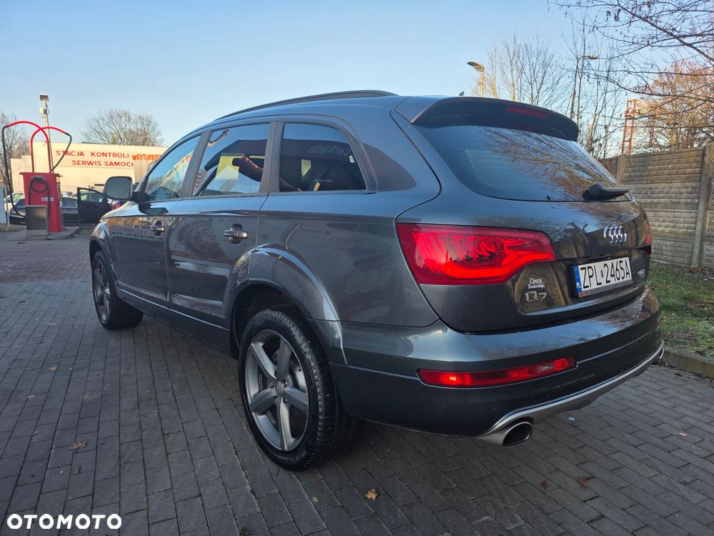 Audi Q7 3.0 TFSI Quattro Tiptronic - 17