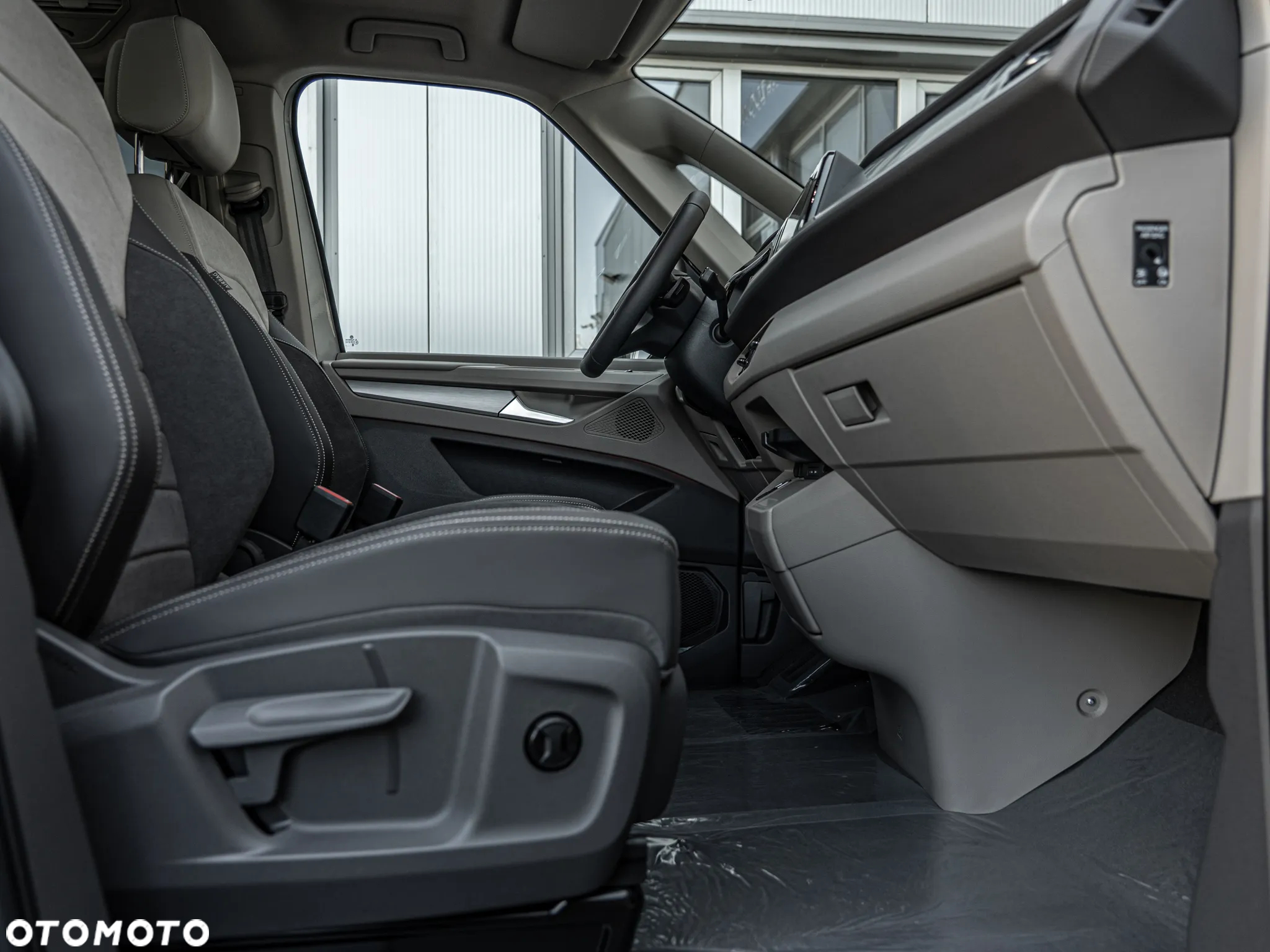 Volkswagen Multivan 2.0 TSI L2 Edition DSG - 21