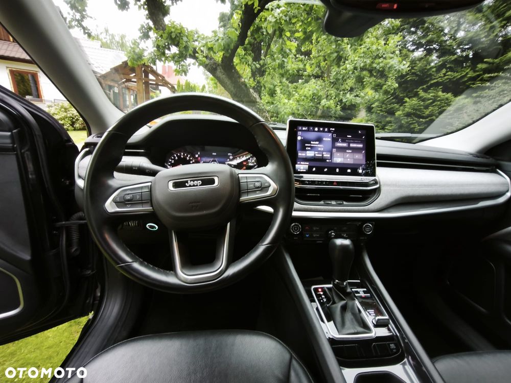 Jeep Compass - 8