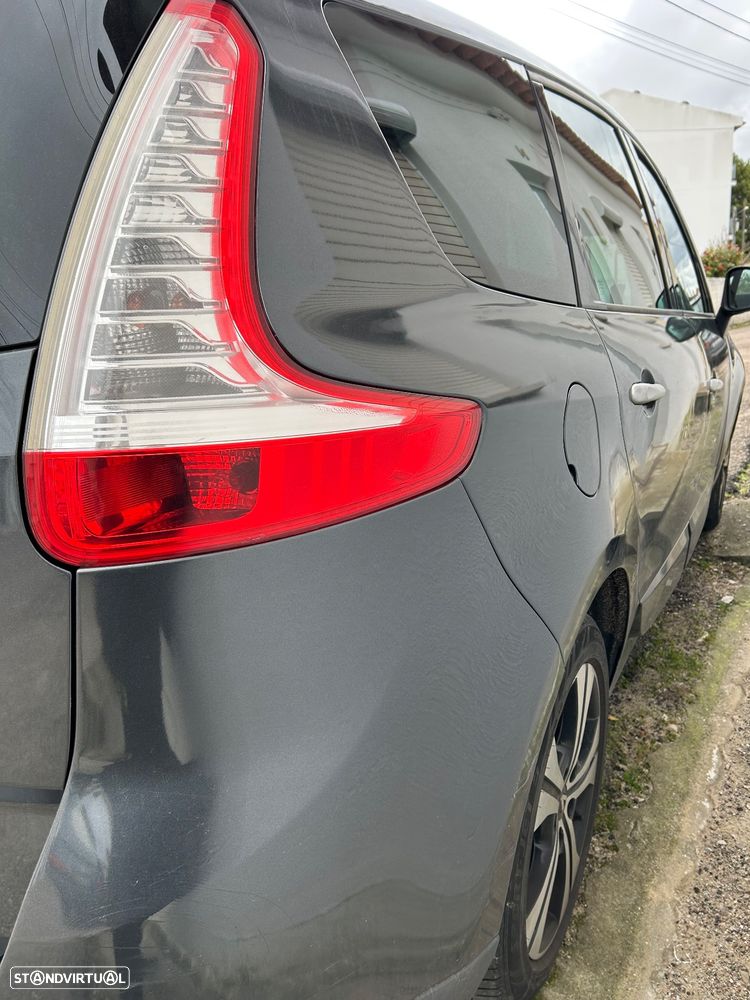 Renault Grand Scénic 1.5 dCi Bose Edition SS - 10