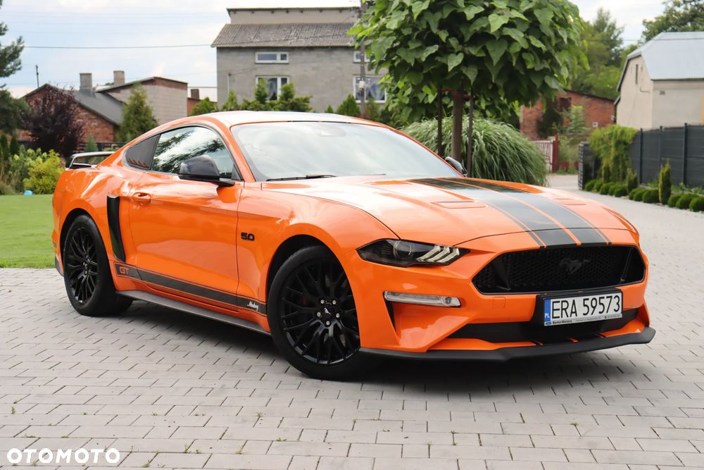 Ford Mustang - 4