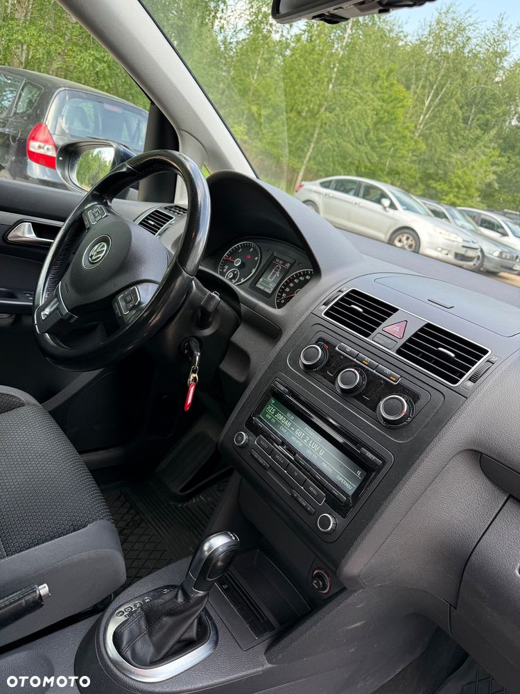 Volkswagen Touran 1.6 TDI DPF Comfortline DSG - 11