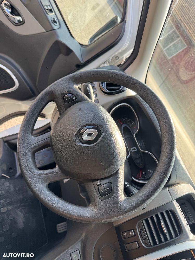 Renault Trafic - 7