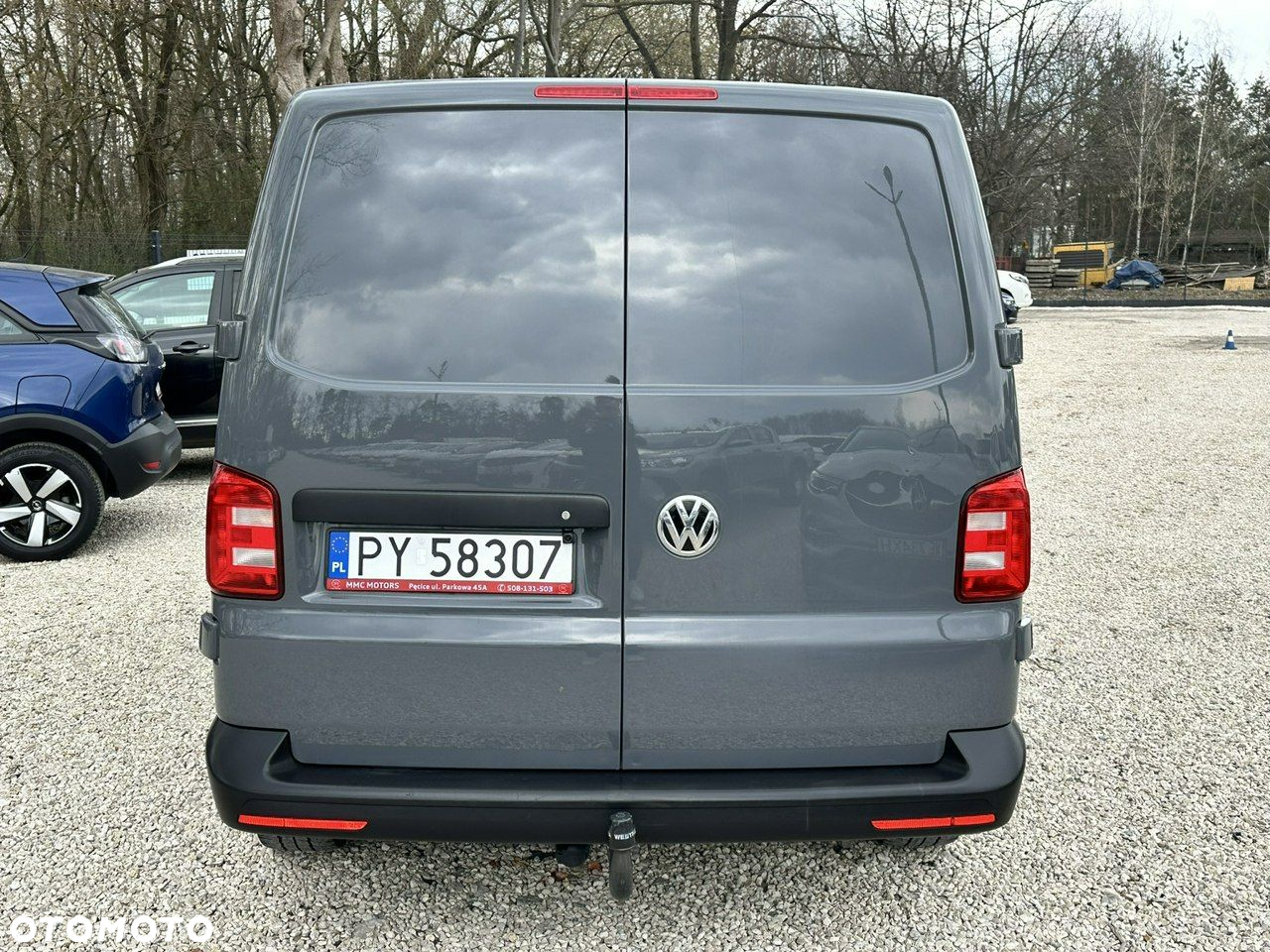 Volkswagen Transporter - 4
