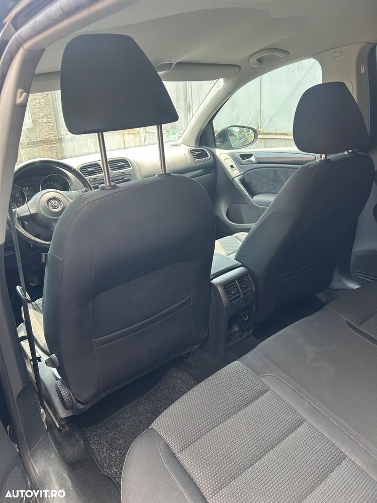 Volkswagen Golf 1.6 Team - 9