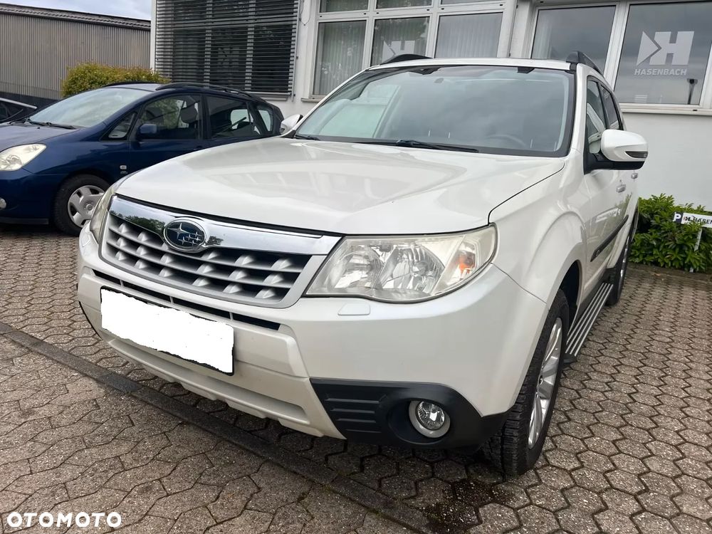 Subaru Forester 2.0i Exclusive Lineartronic - 20