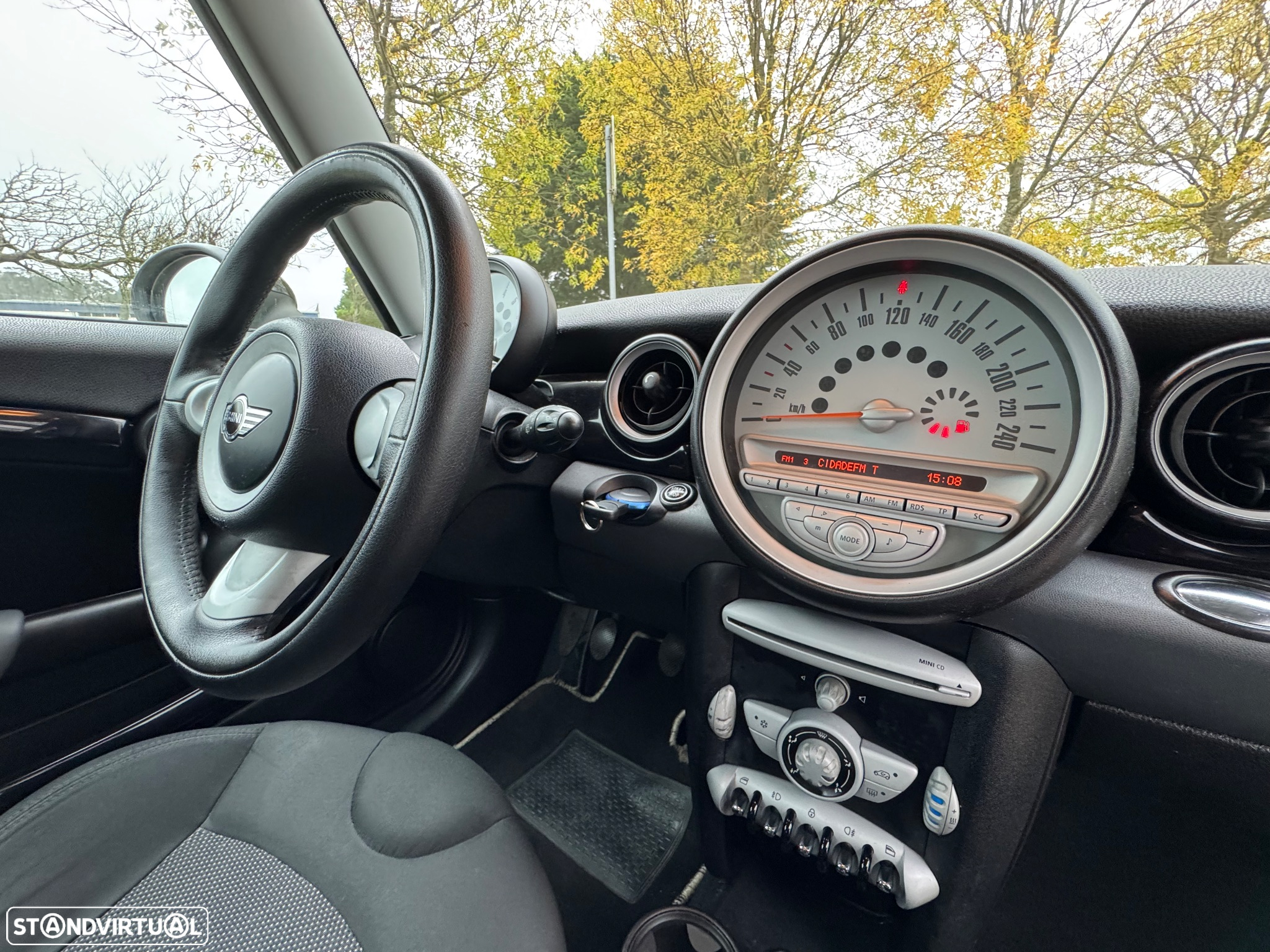 MINI 3 Portas Cooper D - 9