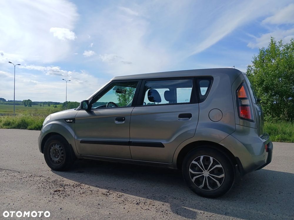 Kia Soul 1.6 CRDI M - 3