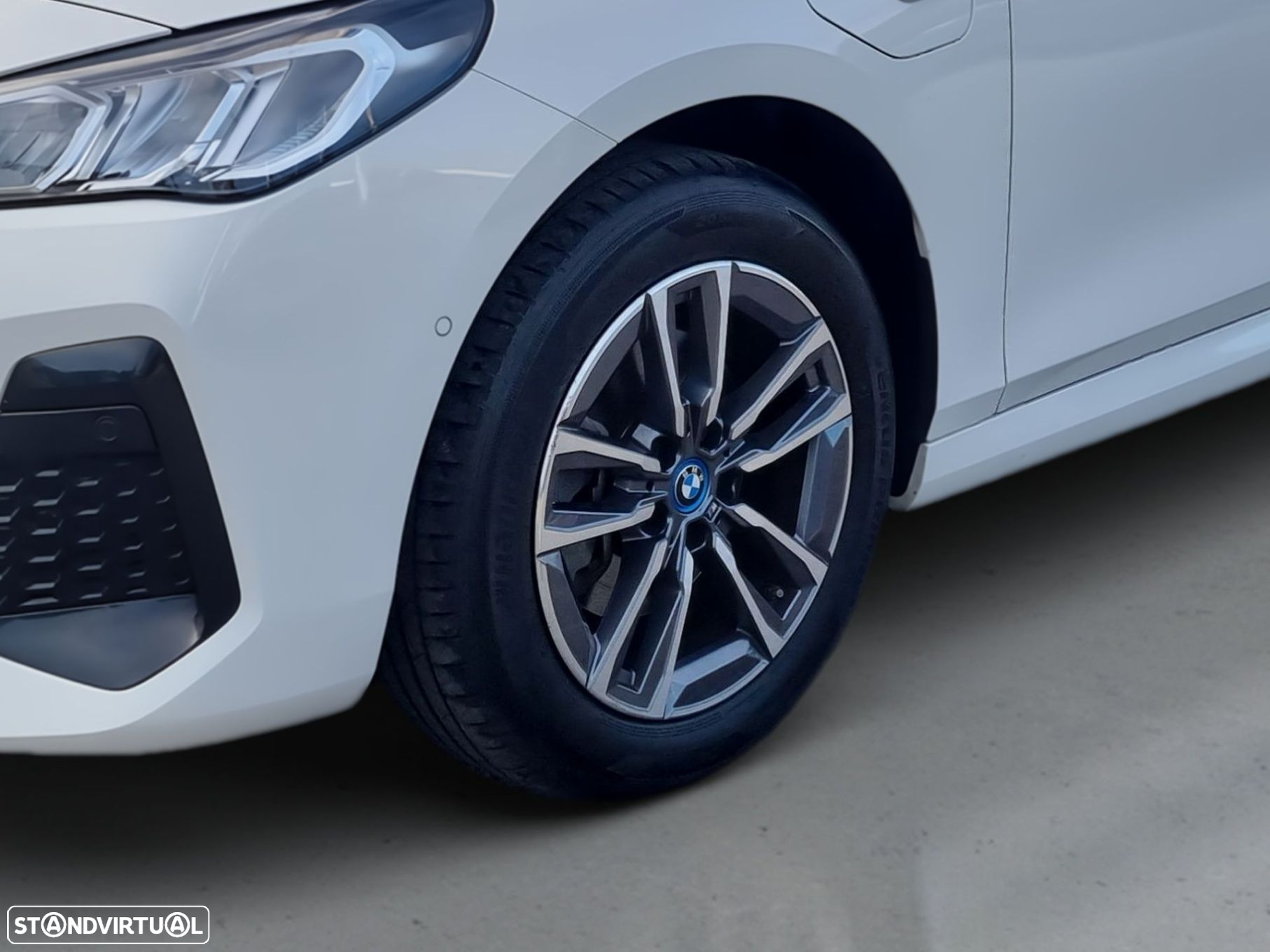 BMW 225xe Active Tourer e xDrive Pack Desportivo M - 4