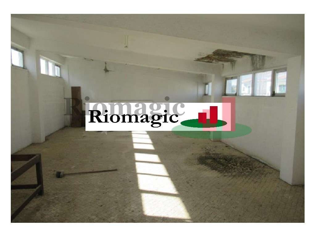 Armazém em Abrantes - Grande imagem: 4/5