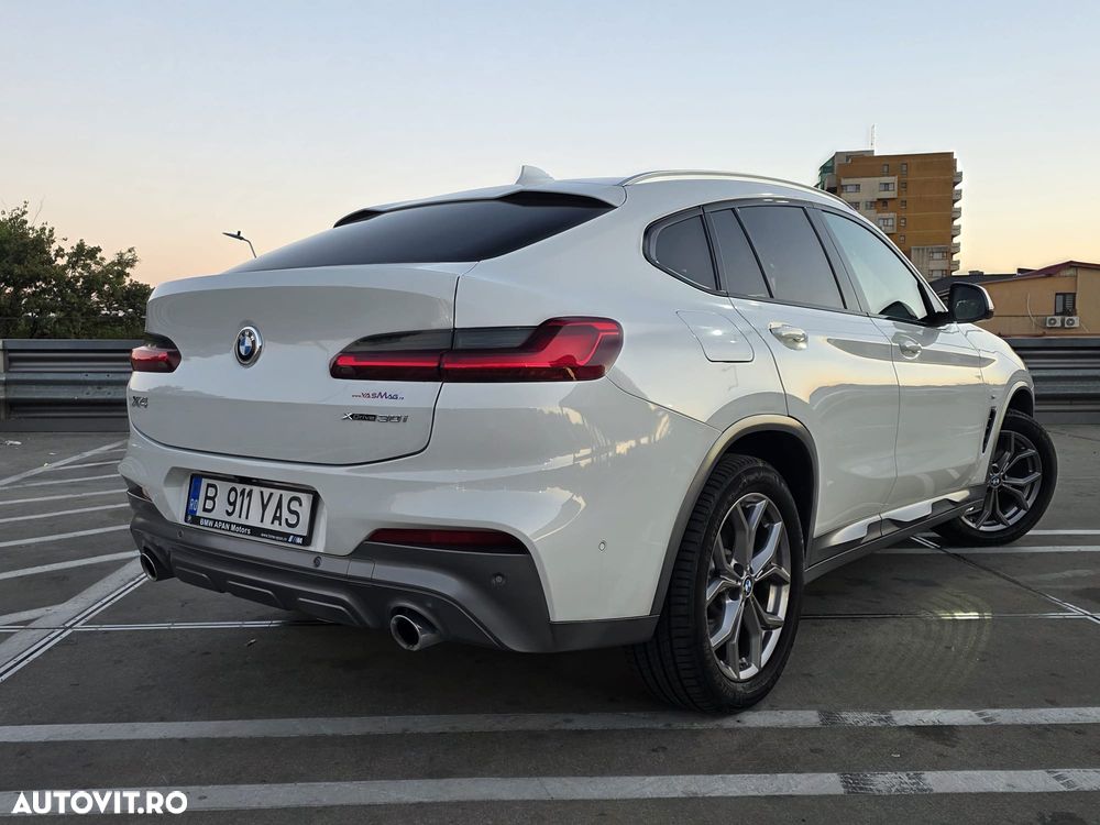 BMW X4 xDrive30i AT M Sport - 4