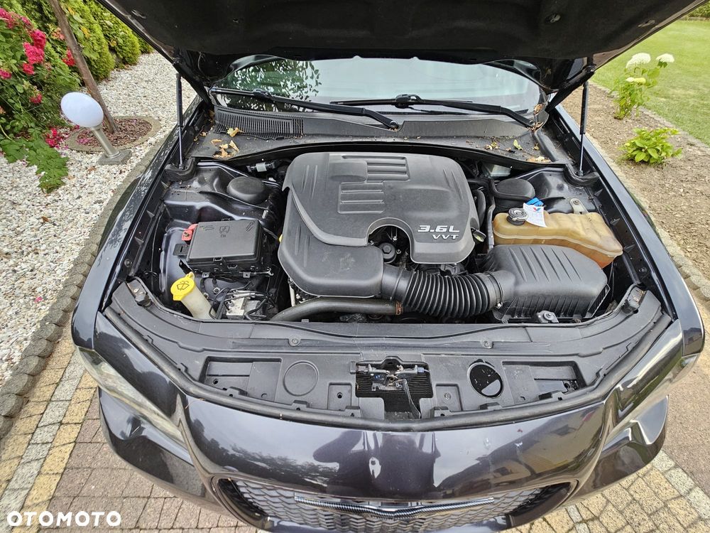 Chrysler 300 - 13