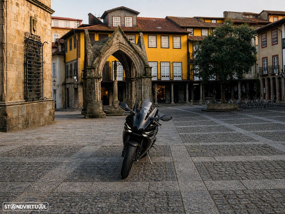 Yamaha YZF R1 - 9