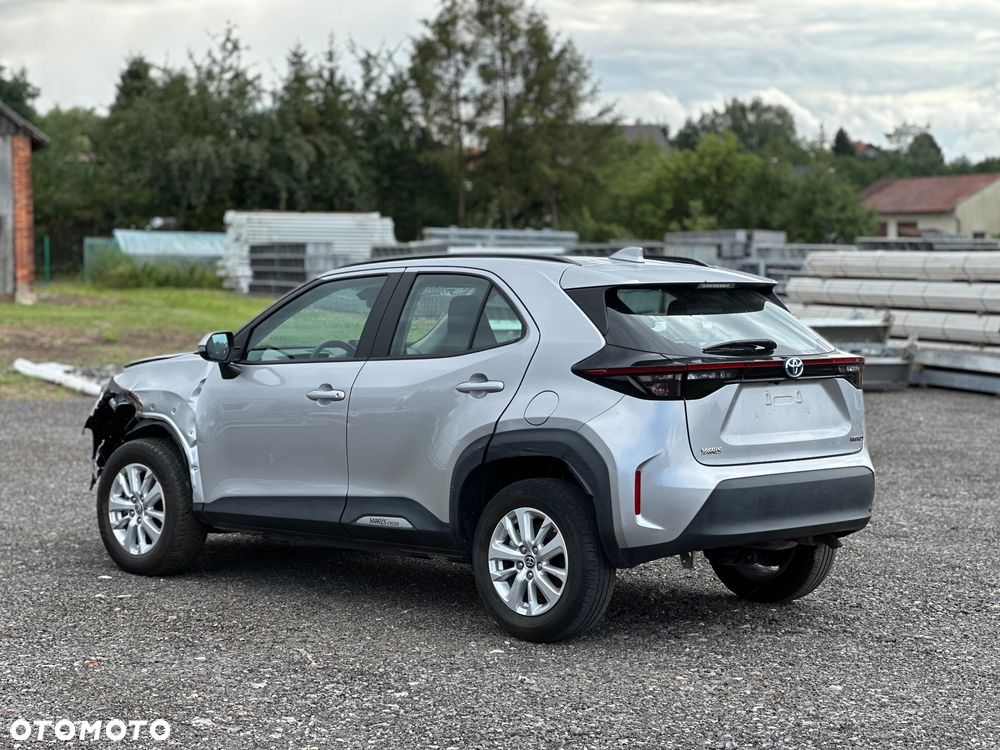 Toyota Yaris Cross - 18