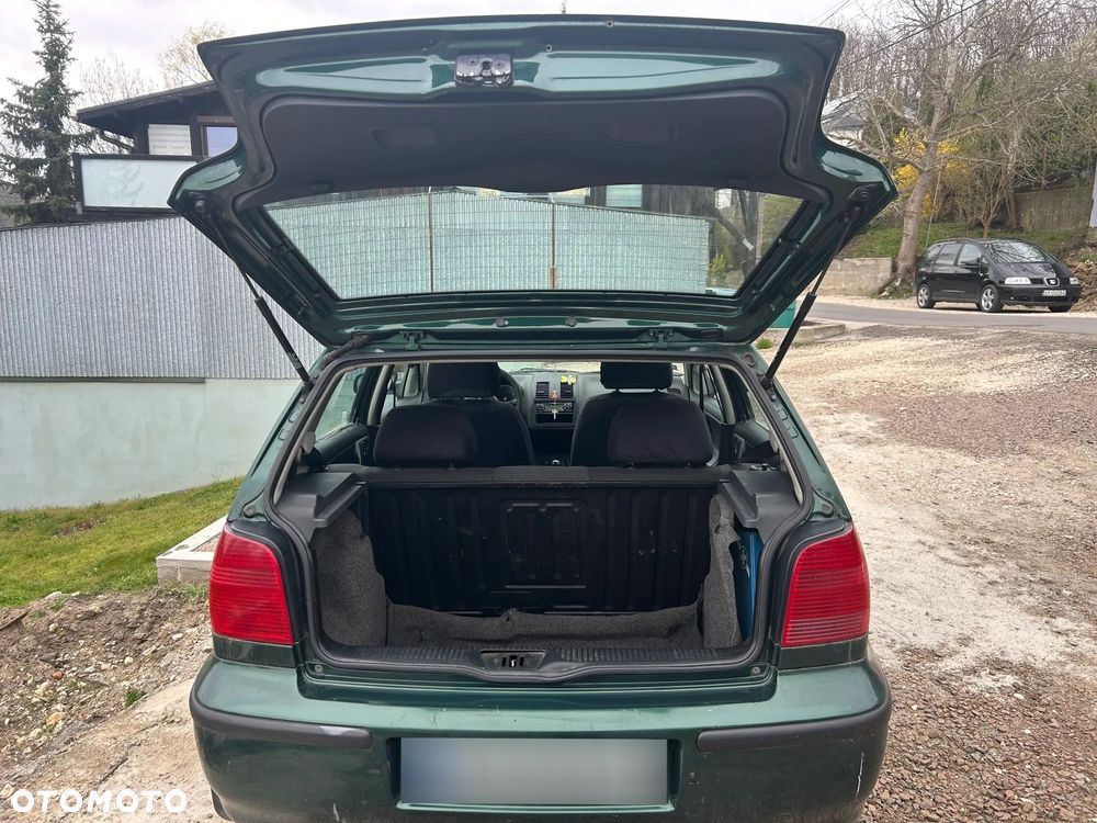 Volkswagen Polo 1.4 Basis - 4