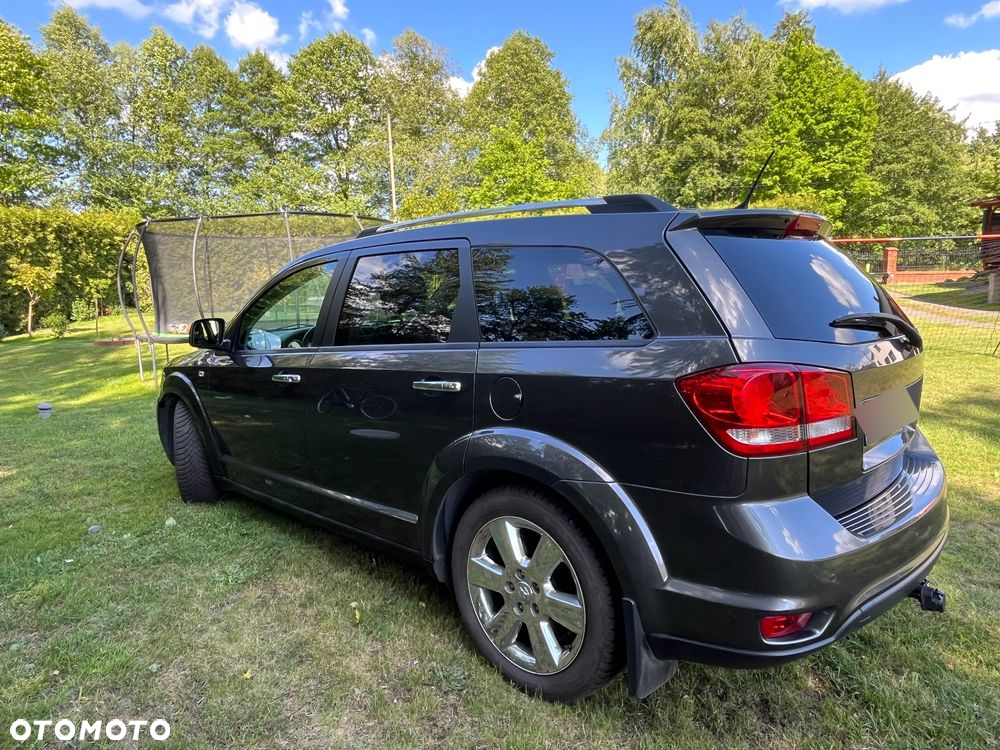 Fiat Freemont 2.0 Multijet 16V DPF Automatik Allrad Lounge - 19
