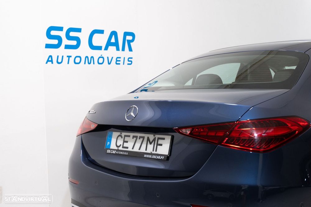 Mercedes-Benz C 300 e - 9